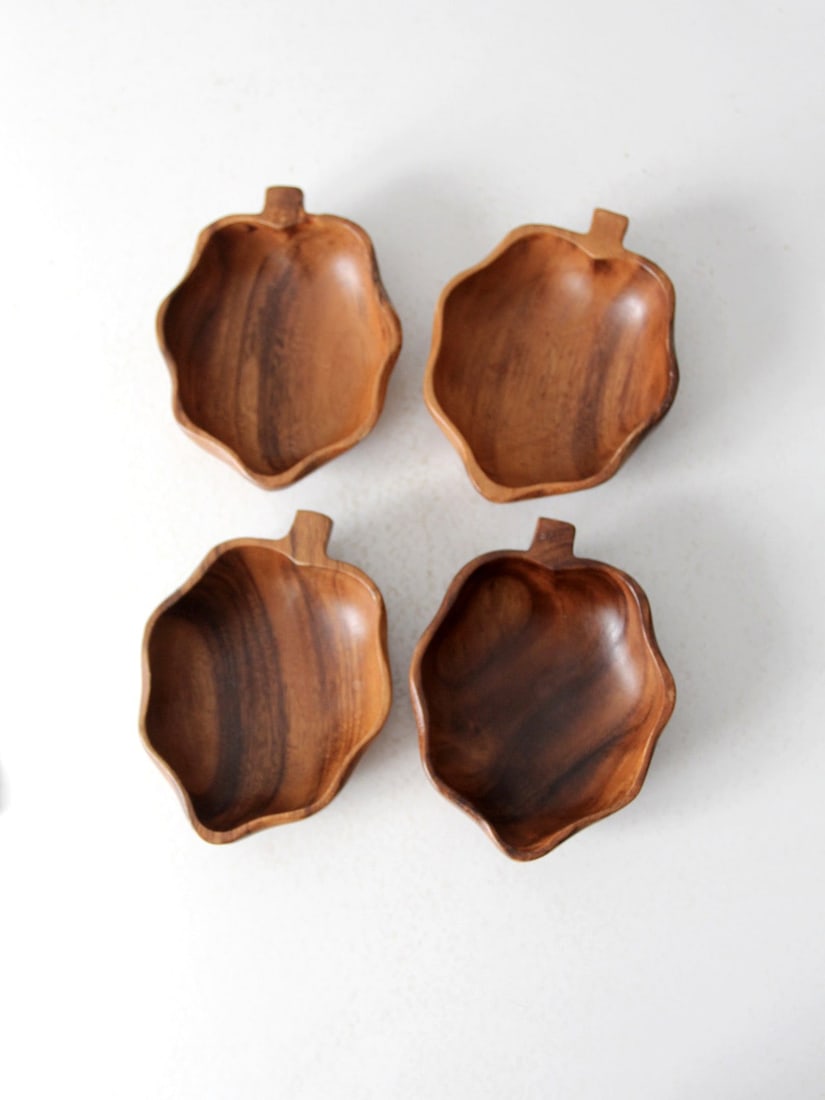 Set of 4 Vintage Monkey Pod Wood Leaf Bowls Mid Century Hand Carved (1 of 10)