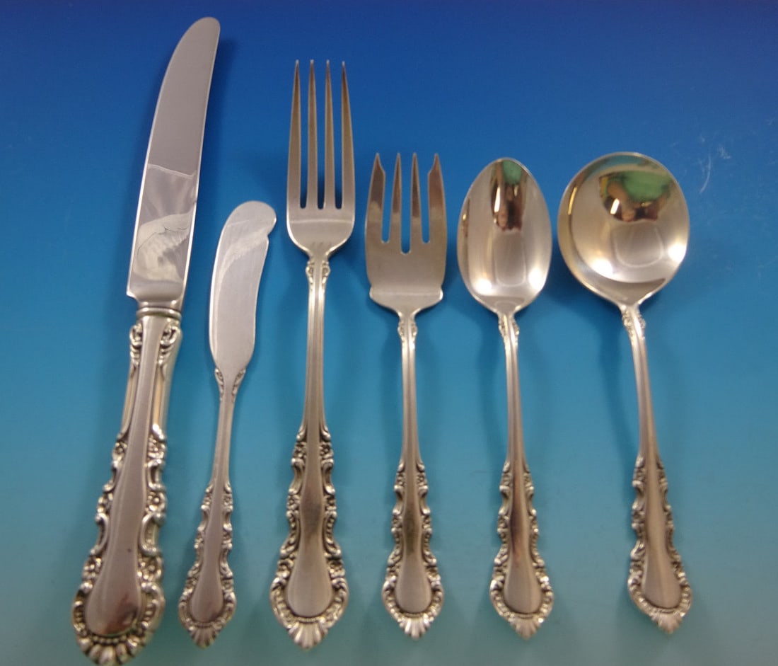 Reed & Barton Georgian Rose Sterling Silver 55-Piece Flatware Set: Reed & Barton Georgian Rose Sterling Silver 55-Piece Flatware Set Enhance your dining experience with this exquisite 55-piece Georgian Rose flatware set by Reed & Barton. Crafted from high-quality ste