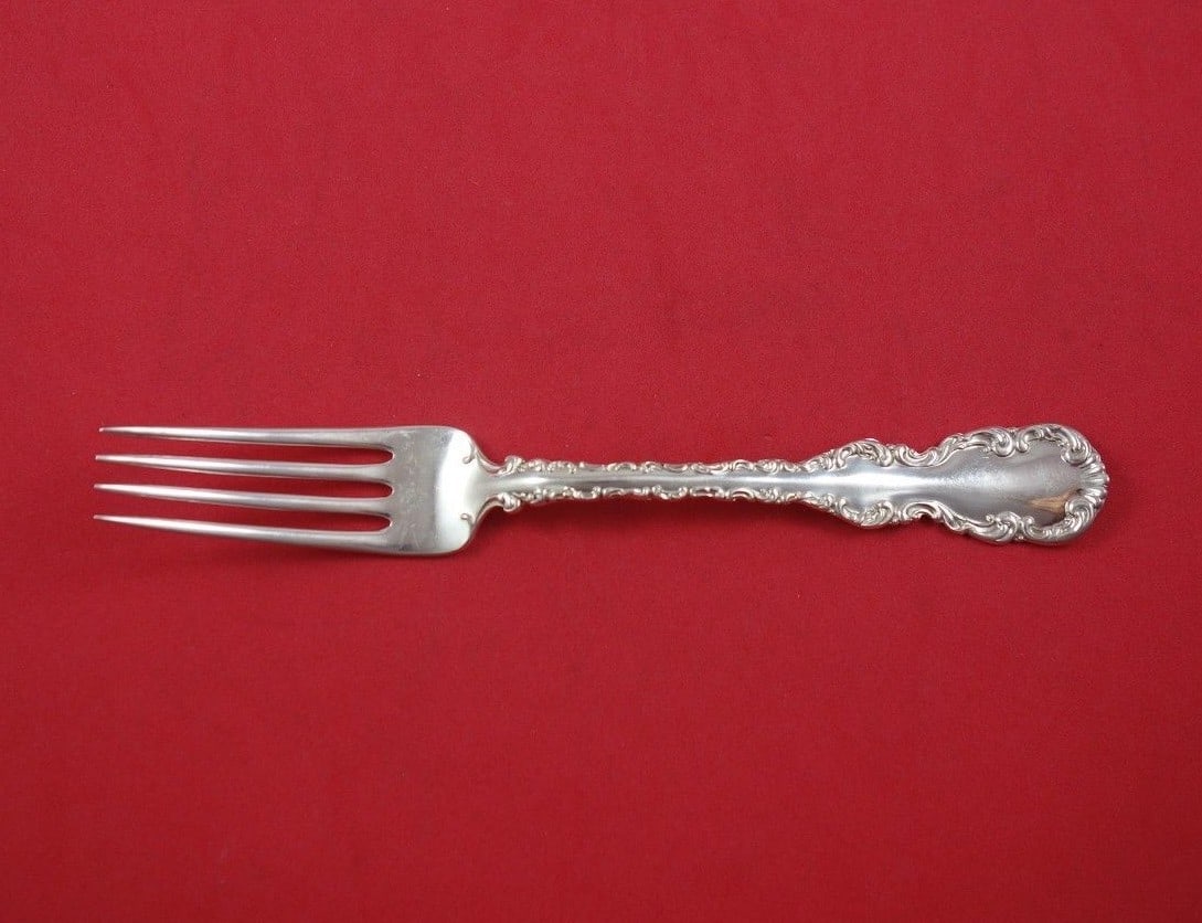 Roden Louis XV Sterling Silver 7 Inch Regular Fork Flatware: Roden Louis XV Sterling Silver 7 Inch Regular Fork Flatware This exquisite 7" regular fork is crafted from high-quality sterling silver and features the elegant Louis XV pattern by Roden. It is a perf