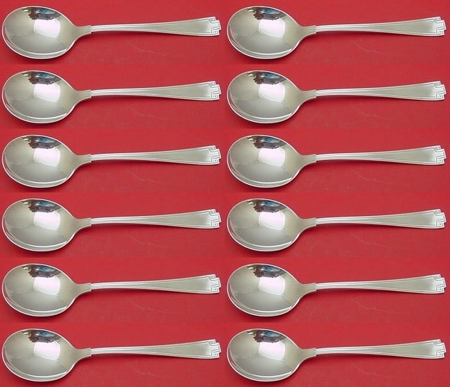 Gorham Etruscan Sterling Silver Soup Spoon Set 12 Pieces Art Deco: Gorham Etruscan Sterling Silver Soup Spoon Set 12 Pieces Art Deco Enhance your dining experience with this exquisite 12-piece cream soup spoon set, crafted in the elegant Etruscan pattern by Gorham. E