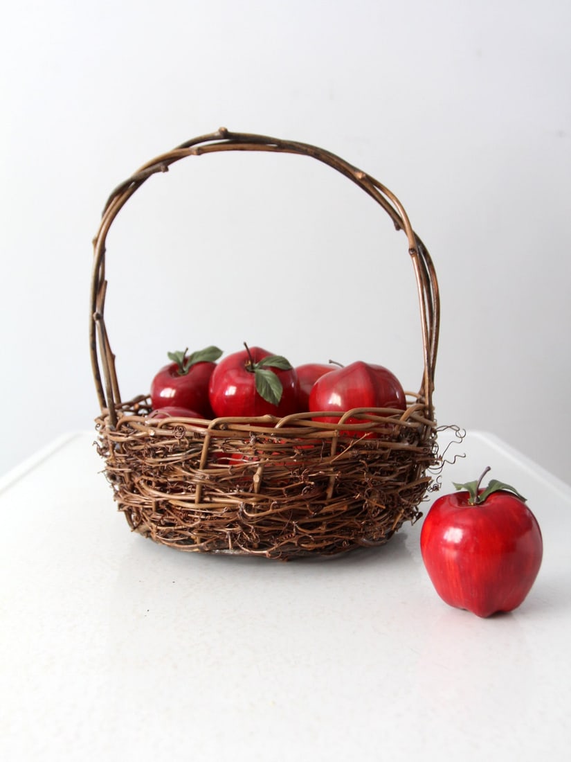 Charming Vintage Rustic Twig Basket with Braided Willow Handle (1 of 13)