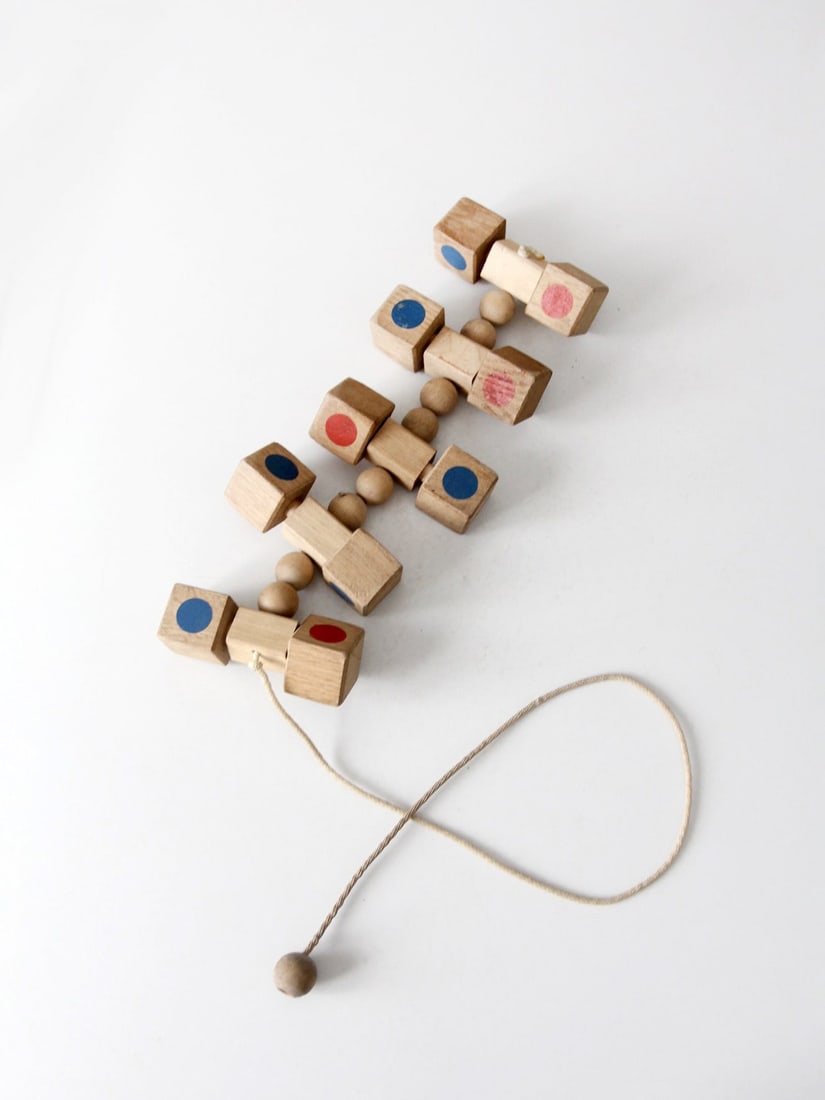 Mid-Century Wooden Pull Toy with Geometric Design (1 of 10)