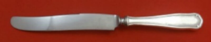 Shreve Dolores Sterling Silver Dinner Knife 9 1/2 Inch: Shreve Dolores Sterling Silver Dinner Knife 9 1/2 Inch Elevate your dining experience with this exquisite Dolores dinner knife by Shreve. Crafted from high-quality sterling silver, this knife features