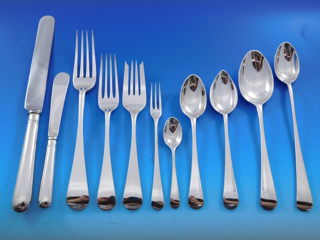 James Robinson Round English Sterling Silver Flatware Set 126 Pieces with Storage Chest: James Robinson Round English Sterling Silver Flatware Set 126 Pieces with Storage Chest Discover the exquisite Round English Sterling Silver Flatware Set by James Robinson, consisting of a total of 12