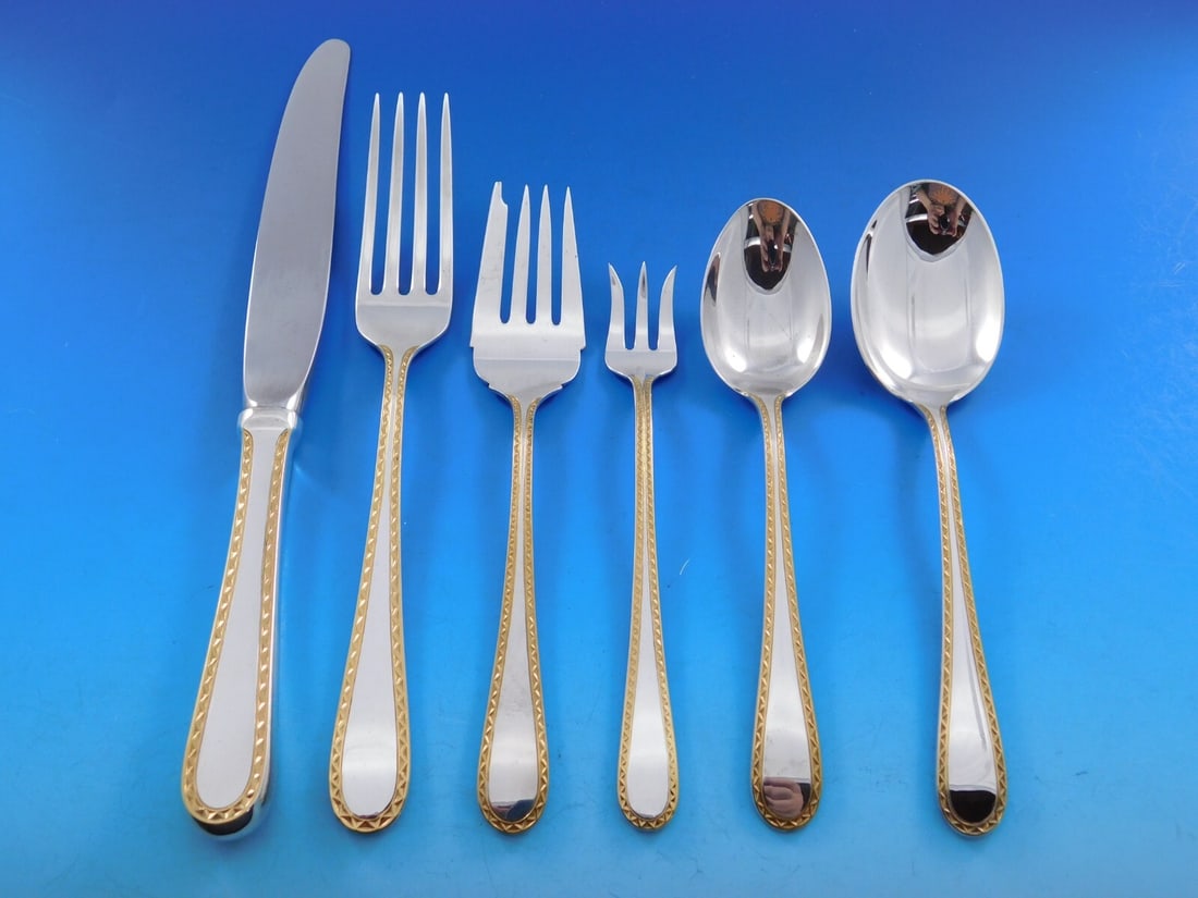Kirk Golden Winslow Sterling Silver Flatware Set 78 Pieces with Storage Chest: Kirk Golden Winslow Sterling Silver Flatware Set 78 Pieces with Storage Chest Introducing the Golden Winslow Flatware Set by Kirk, a stunning collection that embodies the elegance of Mid-Century Moder