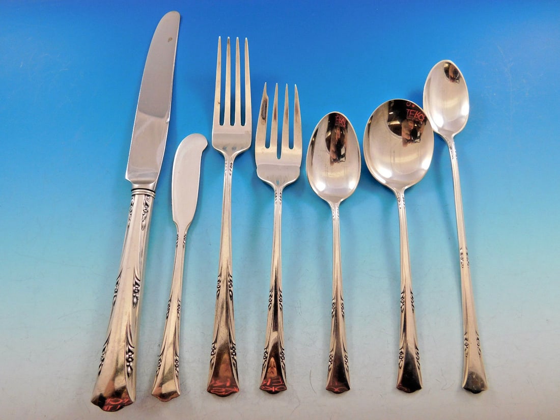 Gorham Greenbrier Sterling Silver Flatware Set 66 pcs for 8: Gorham Greenbrier Sterling Silver Flatware Set 66 pcs for 8 This exquisite Greenbrier flatware set by Gorham is crafted from high-quality sterling silver and comprises 66 pieces, perfect for dining wi