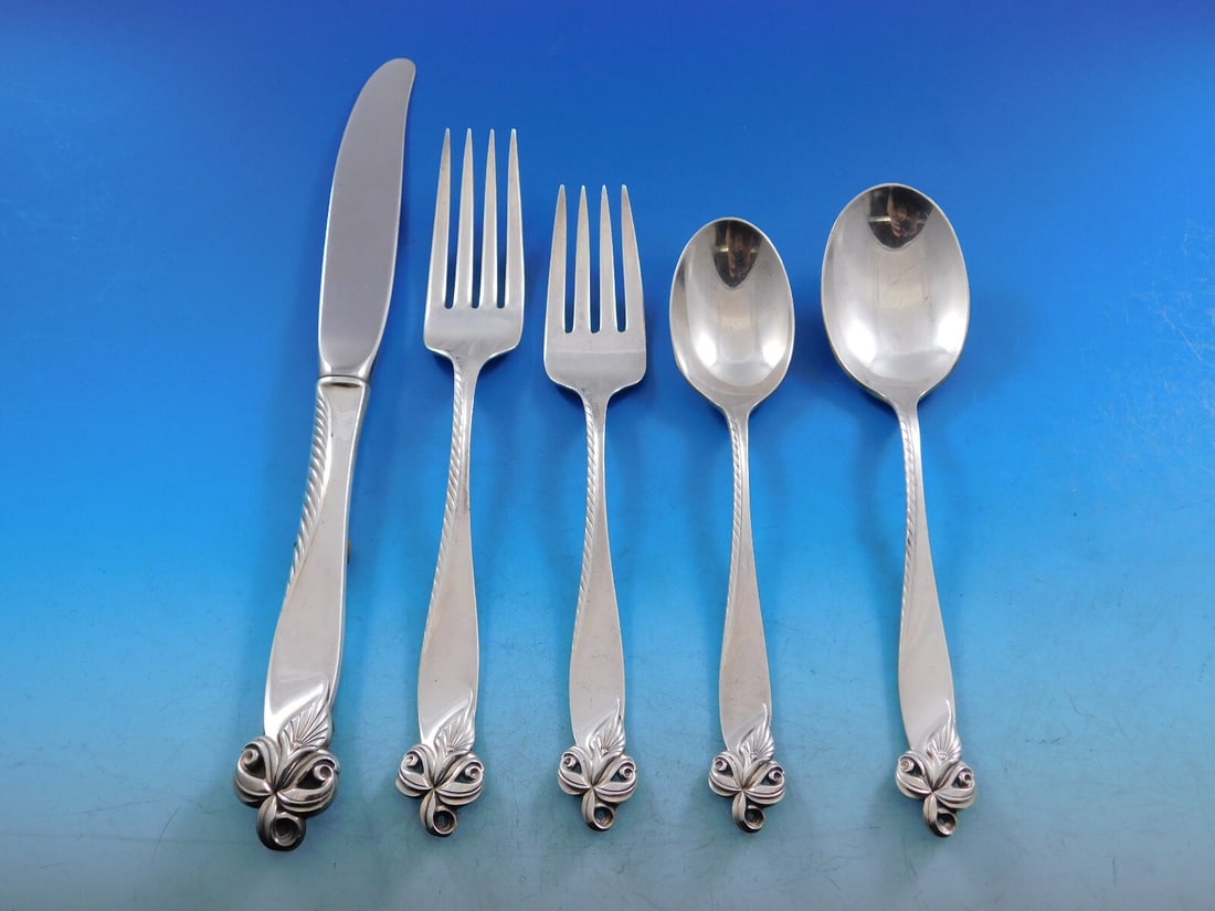 Wallace Orchid Elegance Sterling Silver Flatware Set for 12 - 64 Pieces: Wallace Orchid Elegance Sterling Silver Flatware Set for 12 - 64 Pieces Discover the exquisite Orchid Elegance flatware set by Wallace, crafted from fine sterling silver. This stunning collection feat
