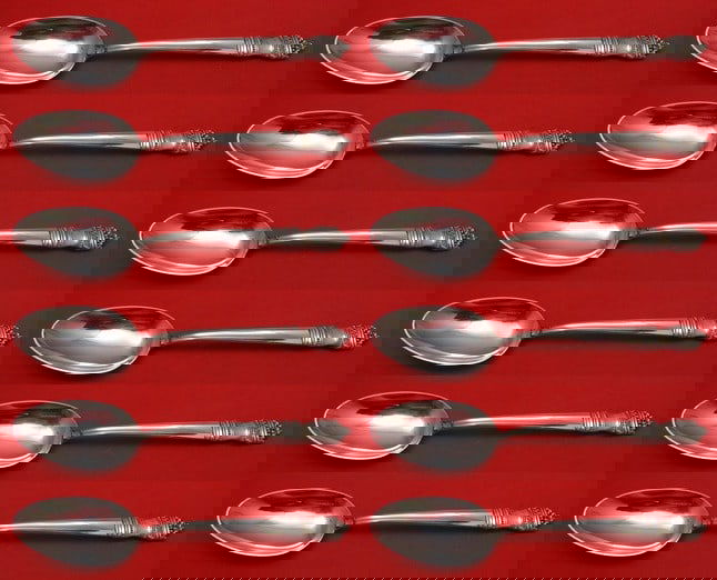 Towle Danish Baroque Sterling Silver Soup Spoon Set of 12 pcs 6 7/8 inches: Towle Danish Baroque Sterling Silver Soup Spoon Set of 12 pcs 6 7/8 inches Enhance your dining experience with this exquisite set of 12 Danish Baroque place soup spoons by Towle. Crafted from high-qua