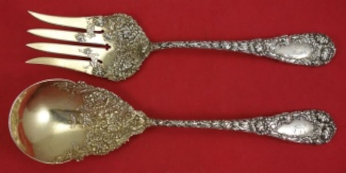 Durgin Chrysanthemum Sterling Silver Salad Serving Set 2pc 9" Gold Washed: Durgin Chrysanthemum Sterling Silver Salad Serving Set 2pc 9" Gold Washed This elegant 2-piece salad serving set features the exquisite Chrysanthemum pattern by Durgin, crafted from high-quality sterl