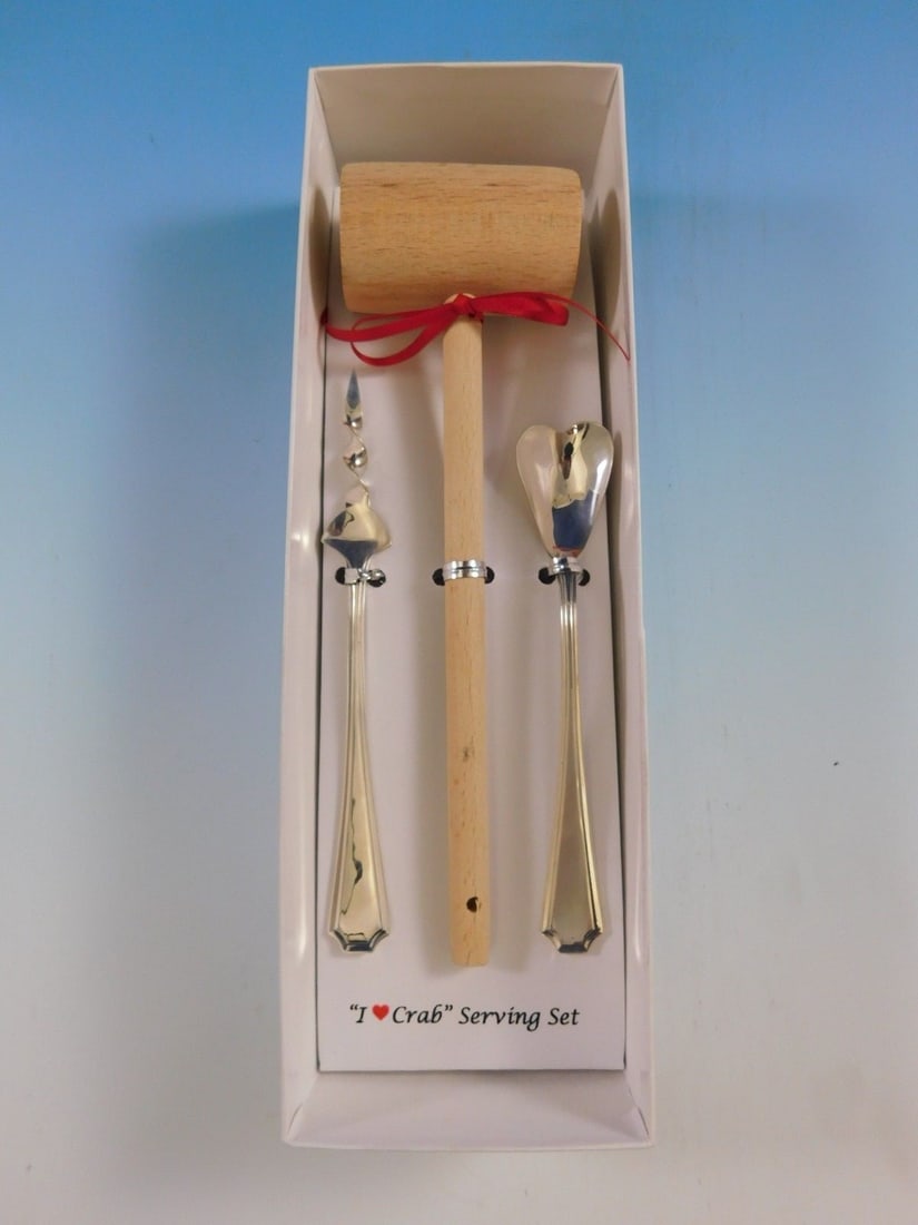 Fairfax by Gorham Sterling Silver I Love Crab 3-Piece Set Gift Boxed: Fairfax by Gorham Sterling Silver I Love Crab 3-Piece Set Gift Boxed The Fairfax by Durgin-Gorham Sterling Silver "I Love Crab Set" is a delightful gift for crab enthusiasts. This custom-made, 3-piece