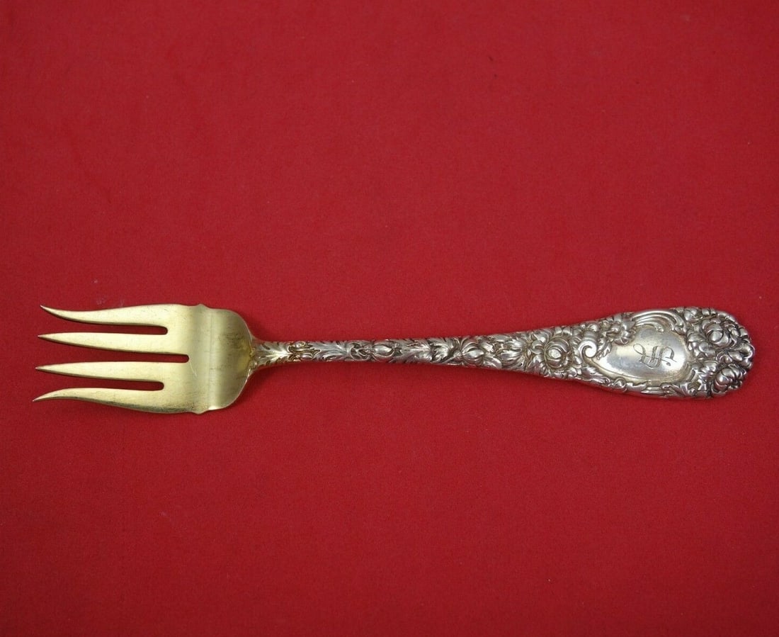 Antique Durgin Sterling Silver Chrysanthemum Fork Gold Washed 5 1/4 Inches: Antique Durgin Sterling Silver Chrysanthemum Fork Gold Washed 5 1/4 Inches This exquisite Durgin Sterling Silver Ramekin Fork features the elegant Chrysanthemum pattern, showcasing a beautiful gold wa