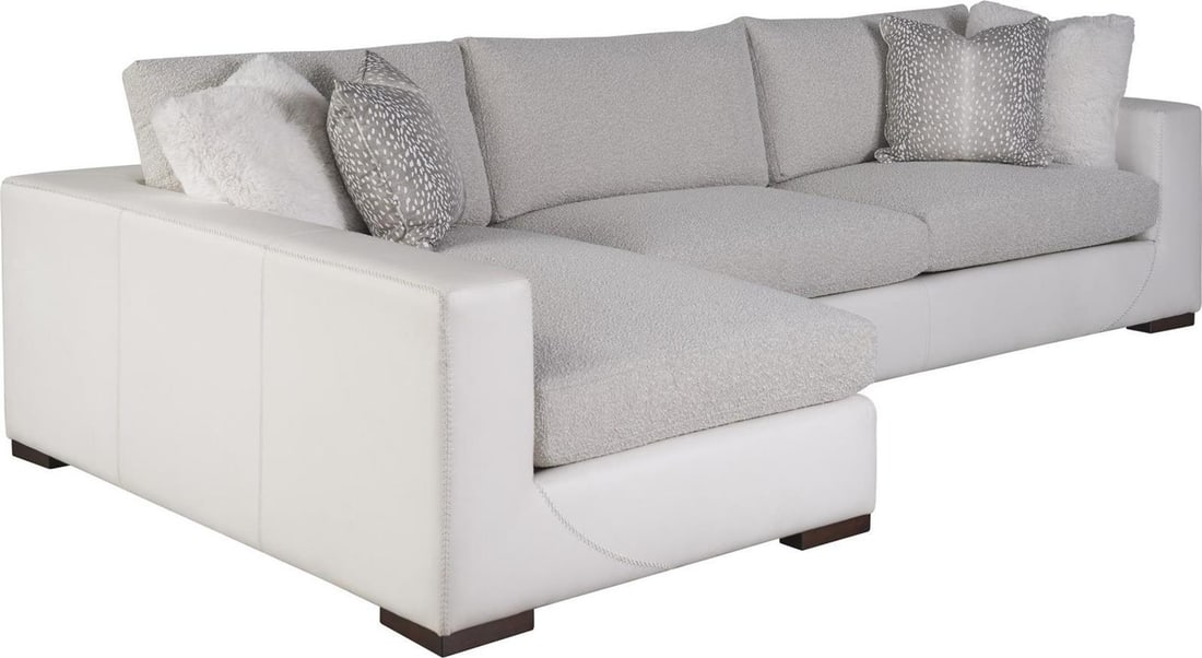 Universal Shelborne Leather Loveseat Modern Design: Universal Shelborne Leather Loveseat Modern Design Experience the epitome of comfort and style with the Luxurious Shelborne Leather Loveseat. This elegant piece features a modern design with a leather