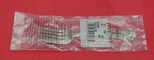 Gorham Cluny Sterling Silver Salad Fork 6 Inch Multi-Motif: Gorham Cluny Sterling Silver Salad Fork 6 Inch Multi-Motif This exquisite salad fork from Gorham features the elegant Cluny pattern, crafted from high-quality sterling silver. Measuring 6 inches in le