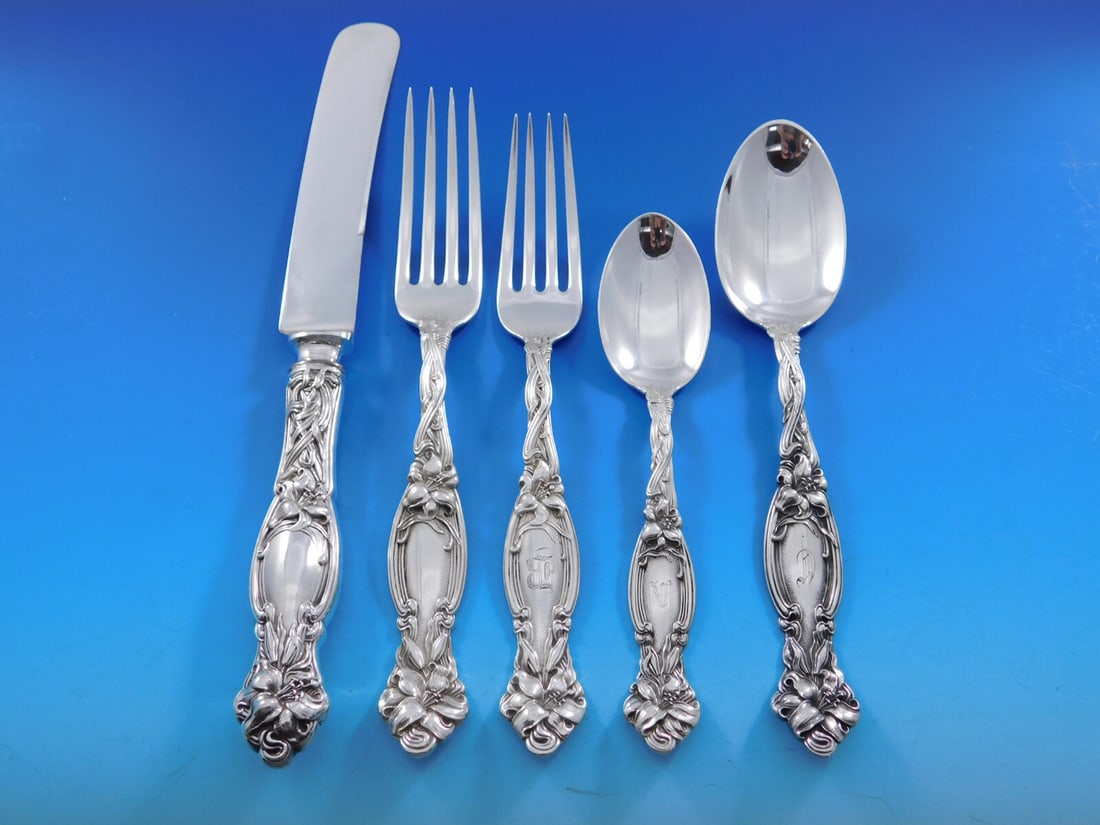 International Silver Frontenac Sterling Silver Flatware Set 43 pcs for 8 Art Nouveau: International Silver Frontenac Sterling Silver Flatware Set 43 pcs for 8 Art Nouveau Enhance your dining experience with the exquisite Frontenac flatware set by International Silver, a stunning collec