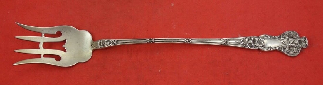 Watson Bridal Flower Sterling Silver 9 Inch Lettuce Fork: Watson Bridal Flower Sterling Silver 9 Inch Lettuce Fork This exquisite serving fork features the elegant Bridal Flower pattern by Watson, crafted from high-quality sterling silver. Measuring 9 inches