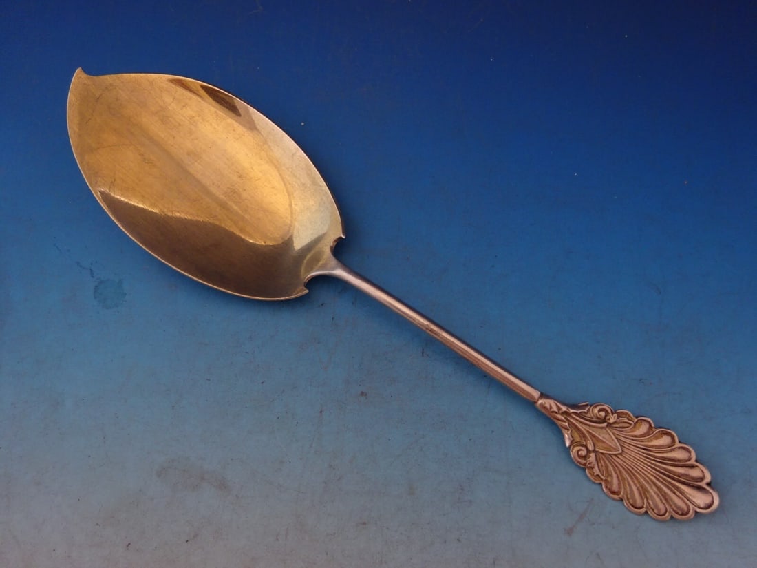 Gorham Grecian Coin Silver Ice Cream Server 9 5/8 Inch: Gorham Grecian Coin Silver Ice Cream Server 9 5/8 Inch This exquisite ice cream server is part of the Grecian pattern by Gorham, crafted from high-quality coin silver (.900). Measuring 9 5/8 inches, i