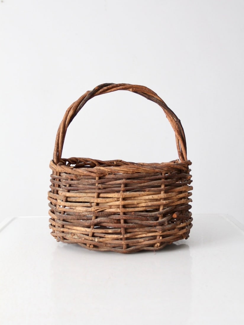 Vintage Rustic Twig Basket 12 x 9 x 13.5 Inches Handcrafted Design (1 of 10)