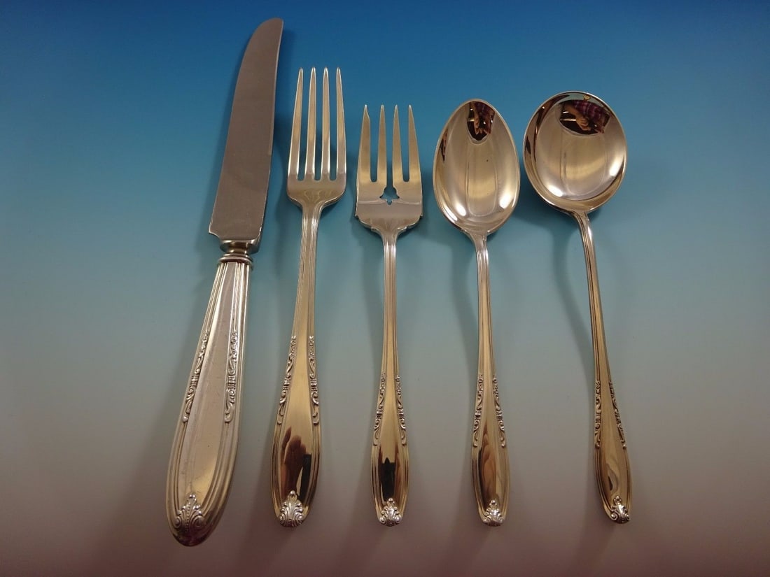 Manchester Leonore Sterling Silver Flatware Set 40 Pieces for 8 with Storage Chest: Manchester Leonore Sterling Silver Flatware Set 40 Pieces for 8 with Storage Chest Elevate your dining experience with the Leonore Sterling Silver Flatware Set by Manchester, a stunning collection fro