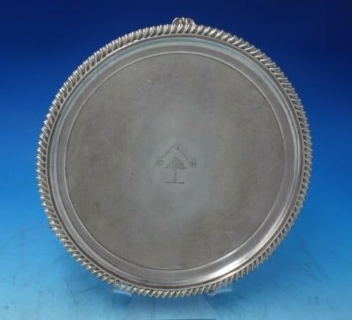 Gadroon Sheffield Silverplate Salver Tray with Crest 10 Inch: Gadroon Sheffield Silverplate Salver Tray with Crest 10 Inch This exquisite Gadroon salver tray showcases the elegance of Sheffield silverplate craftsmanship from the early 19th century, circa 1820. M