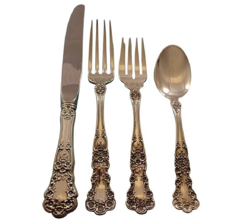 Gorham Buttercup Sterling Silver Flatware Set for 12 48 Pieces with Storage Chest: Gorham Buttercup Sterling Silver Flatware Set for 12 48 Pieces with Storage Chest Introducing the exquisite Buttercup Flatware Set by Gorham, a stunning collection crafted from high-quality sterling s