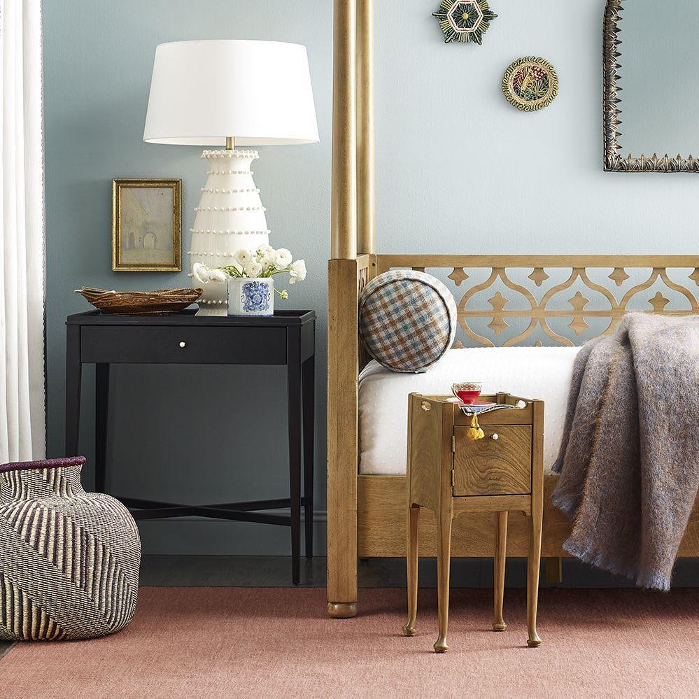 Poppy Collection Day Bed in Auden Finish by Woodbridge Wood: Poppy Collection Day Bed in Auden Finish by Woodbridge Wood This Auden Wood Poppy Day Bed features a rectangular design crafted from wood and finished in the 17 Auden finish. Part of the Poppy Collect