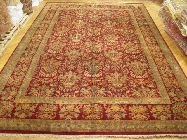 12' x 17.2' Handmade Crimson Red Jaipur Wool Rug: 12' x 17.2' Handmade Crimson Red Jaipur Wool Rug Free continental US Shipping Enhance your home with this stunning 12' x 17' Crimson Red Jaipur Rug, a beautiful blend of traditional craftsmanship and