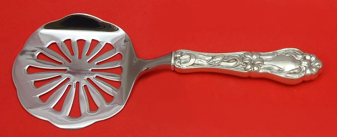 Frank Whiting Lily Sterling Silver Tomato Server Custom Made 8.5": Frank Whiting Lily Sterling Silver Tomato Server Custom Made 8.5" This exquisite tomato server is crafted from sterling silver and features a hollow handle made by Frank Whiting in the elegant 'Lily'