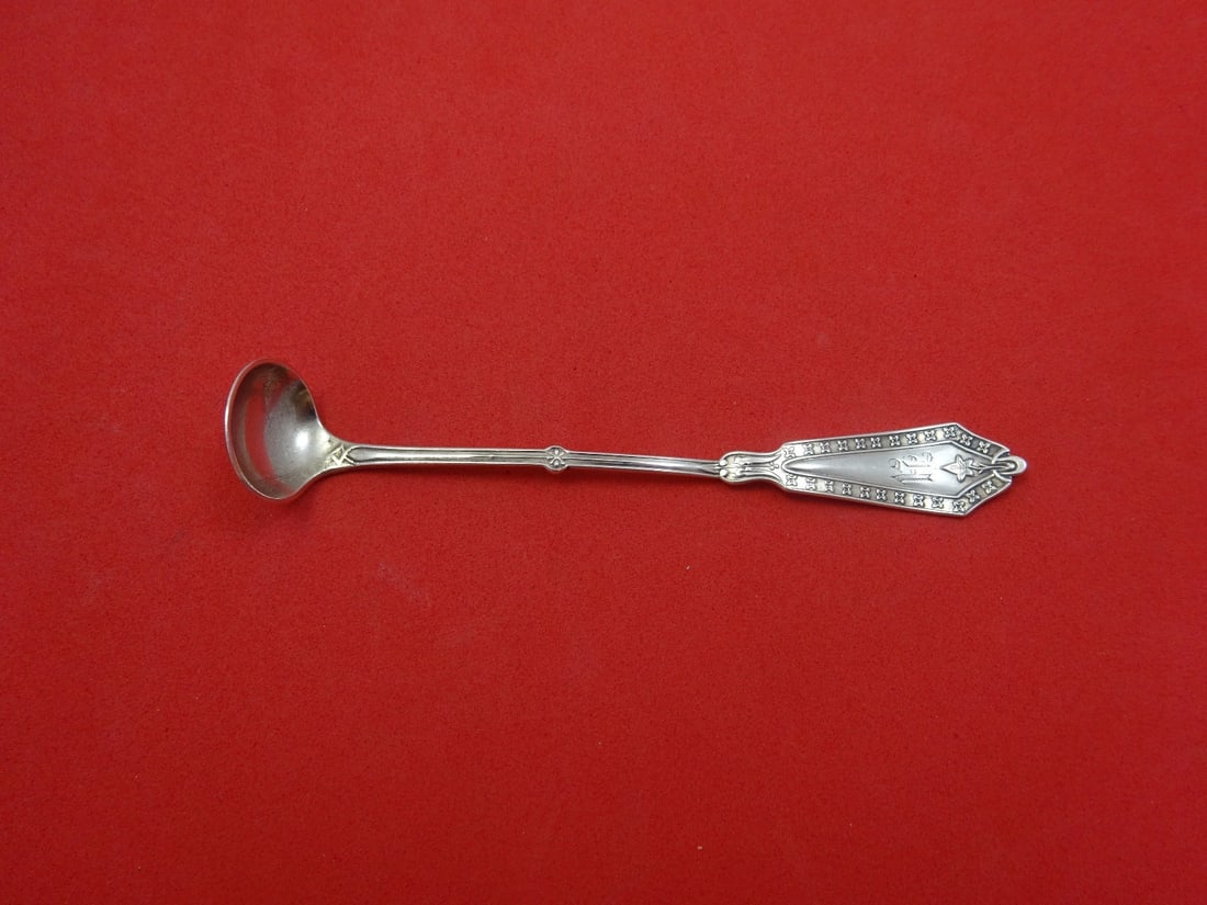 Whiting Rosette Sterling Silver Mustard Ladle 5 1/4 Inch: Whiting Rosette Sterling Silver Mustard Ladle 5 1/4 Inch This exquisite mustard ladle is crafted from sterling silver and features the elegant Rosette pattern by Whiting. The ladle measures 5 1/4 inch