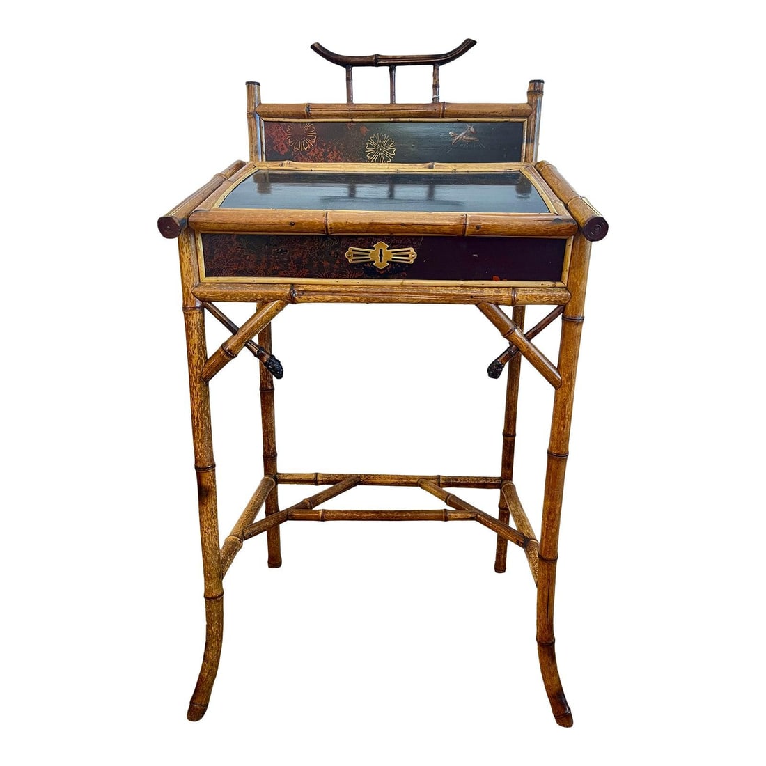 Antique Bamboo and Lacquer Slant Desk from the Aesthetic Period 1880-1910: Antique Bamboo and Lacquer Slant Desk from the Aesthetic Period 1880-1910 Discover this charming Antique Bamboo Slant Desk, a delightful representation of the Aesthetic Period in Colonial England from