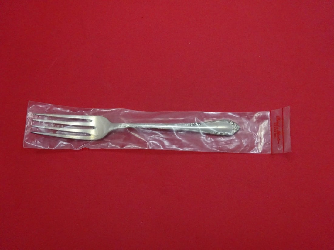 Reed and Barton Dancing Flowers Sterling Silver Fork 7 Inch New: Reed and Barton Dancing Flowers Sterling Silver Fork 7 Inch New This exquisite 7" regular fork from Reed & Barton features the elegant Dancing Flowers pattern, crafted from high-quality sterling silve