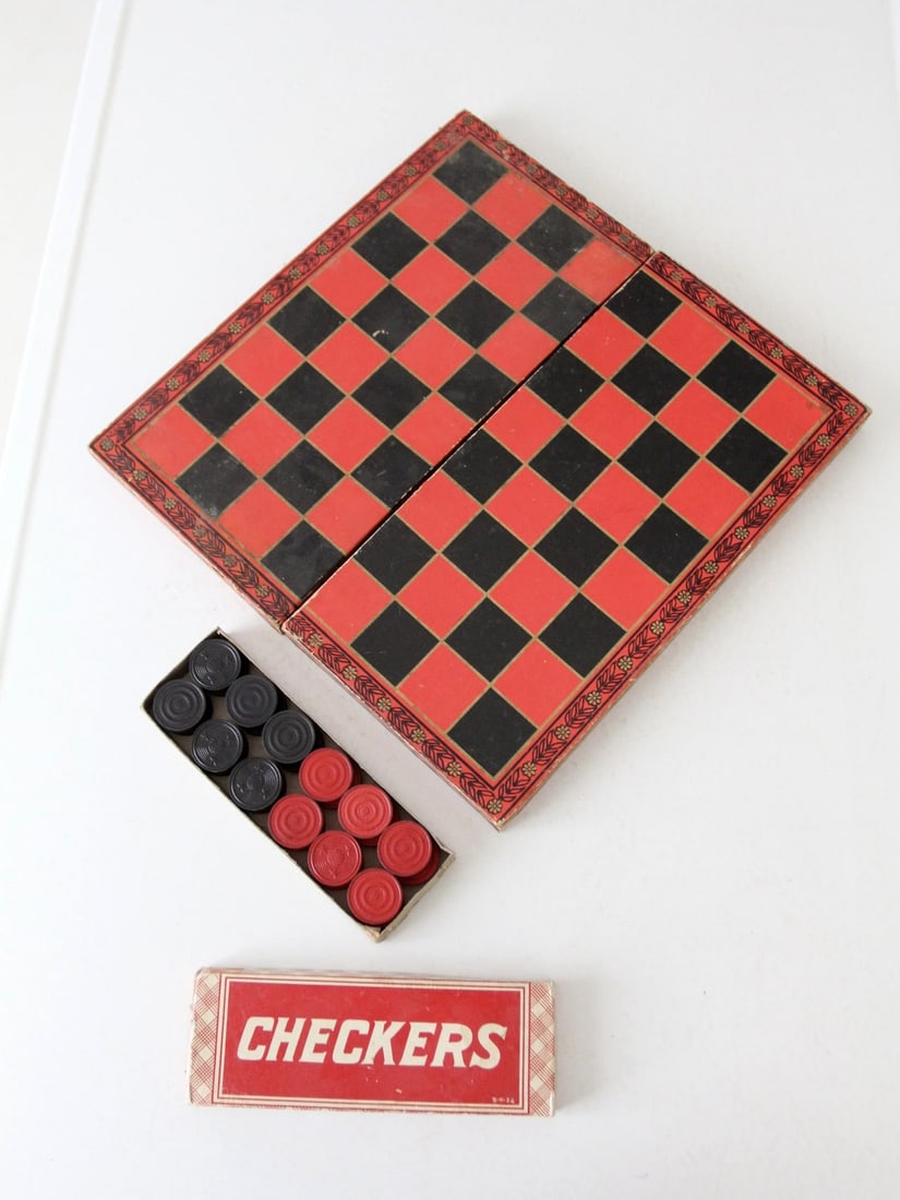 Vintage 1930s Backgammon and Checkers Board Set with Christmas Message (1 of 12)