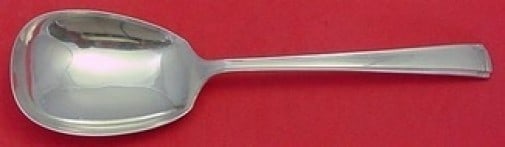 Westmorland Sterling Silver John & Priscilla Berry Spoon 9 1/8": Westmorland Sterling Silver John & Priscilla Berry Spoon 9 1/8" This exquisite serving spoon is crafted from high-quality sterling silver and features the elegant John and Priscilla pattern by Westmor