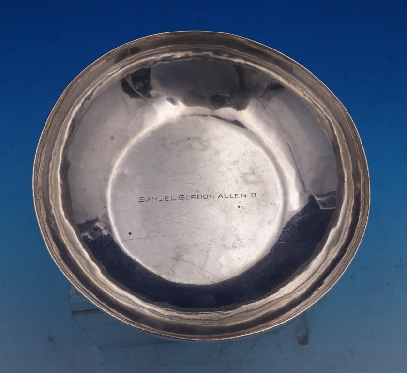 Dodge Sterling Silver Handwrought Dip Dish Engraved Samuel Gordon Allen II: Dodge Sterling Silver Handwrought Dip Dish Engraved Samuel Gordon Allen II This exquisite Dodge Sterling Silver Dip Dish showcases exceptional craftsmanship, featuring a handwrought design. Measuring