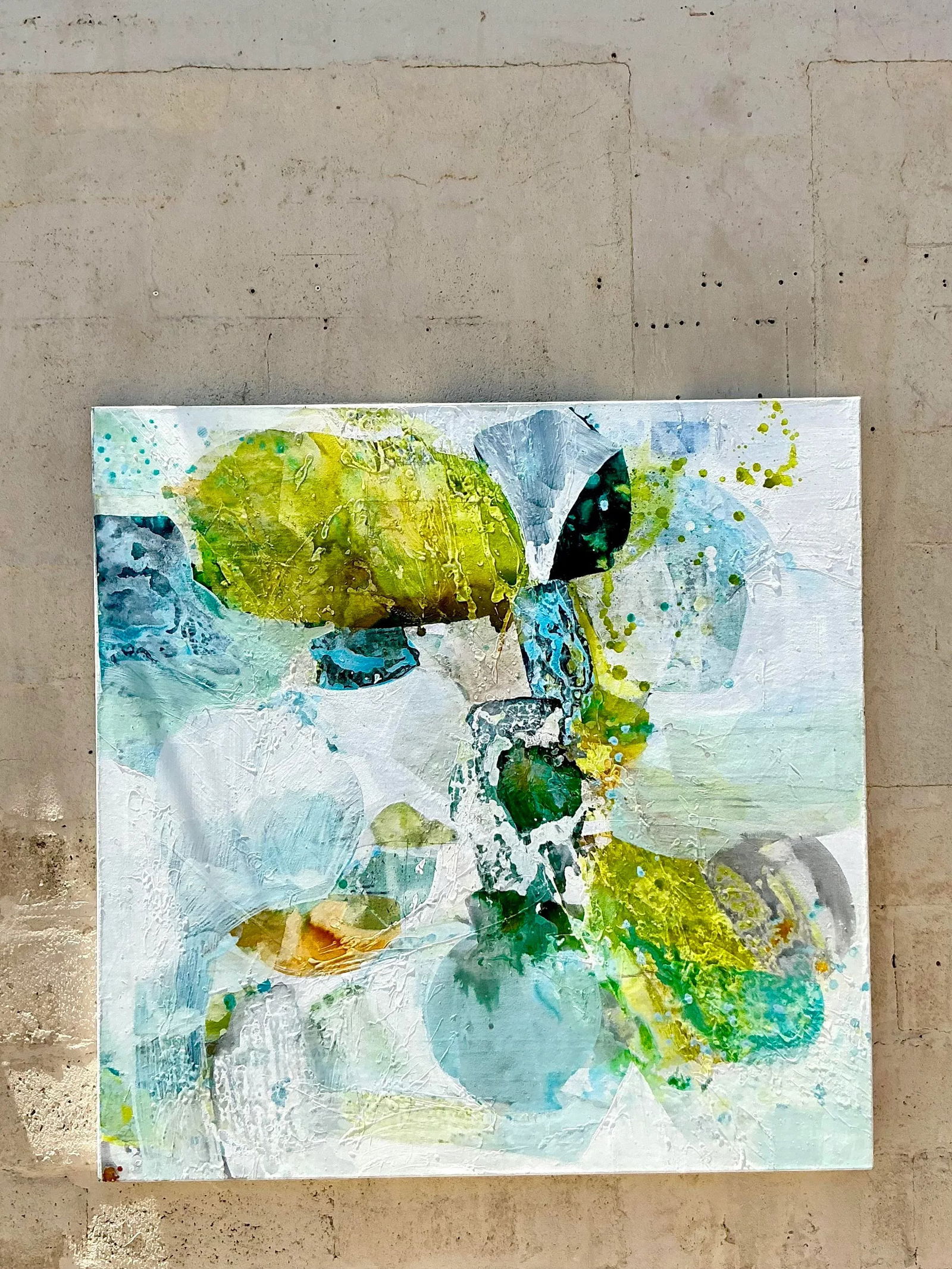 Vintage Boho Original Abstract Oil Painting 50x50 Canvas: Vintage Boho Original Abstract Oil Painting 50x50 Canvas Transform your space with this Vintage Boho Original Abstract Oil Painting on Canvas, a striking piece that brings together vibrant greens, cal
