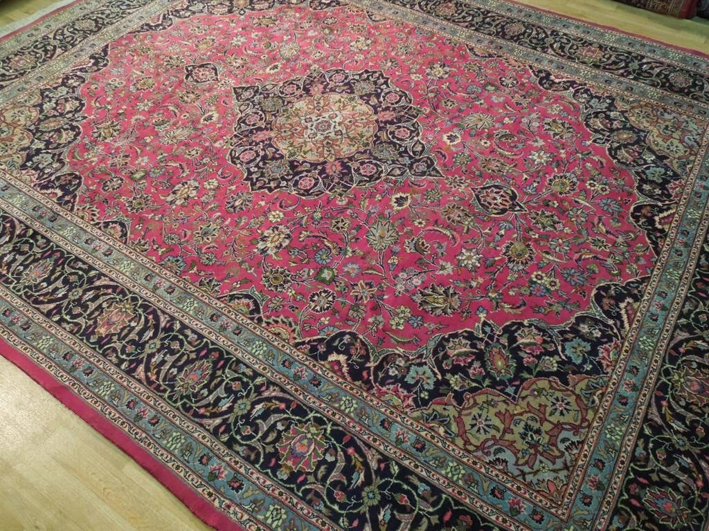 10' x 12'10" Handmade Persian Mashad Rug Rose Pink Luxury: 10' x 12'10" Handmade Persian Mashad Rug Rose Pink Luxury Free continental US Shipping Discover the elegance of this exquisite 10' x 12' 10" Handmade Persian Mashad Fine Rug, meticulously crafted by s