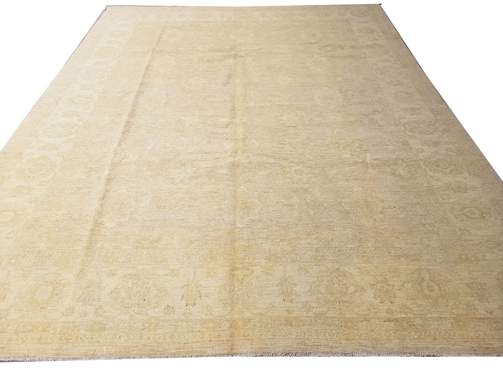 8.7 x 11.7 Neutral Pale Chobi Peshawar Hand-Knotted Wool Rug: 8.7 x 11.7 Neutral Pale Chobi Peshawar Hand-Knotted Wool Rug Free continental US Shipping Transform your living space with the 8.7 x 11.7 Neutral Pale Chobi Peshawar Rug, exquisitely crafted from natu