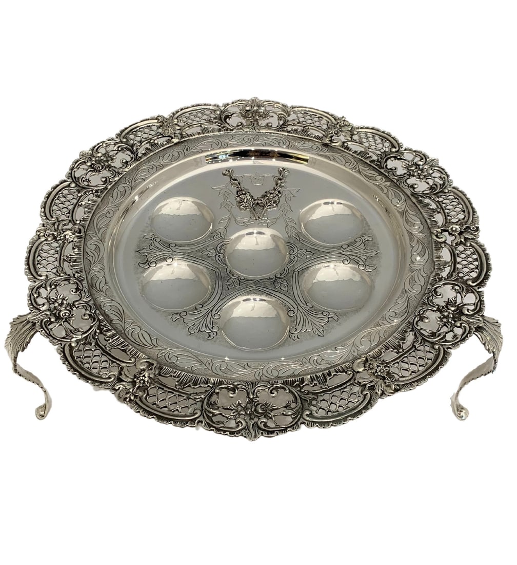 Handmade 925 Sterling Silver Ornate Floral Seder Plate 14 Inches: Handmade 925 Sterling Silver Ornate Floral Seder Plate 14 Inches This exquisite Passover Seder Plate is crafted from fine 925 sterling silver, showcasing a beautiful handmade chased open floral appliq