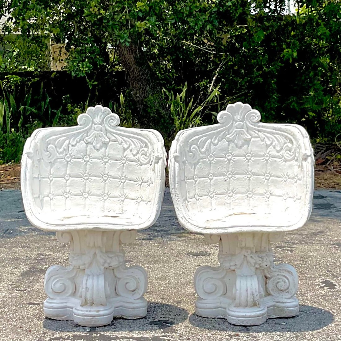 Pair of Vintage White Cast Concrete Outdoor Lounge Chairs: Pair of Vintage White Cast Concrete Outdoor Lounge Chairs Elevate your outdoor space with this pair of Vintage Cast Concrete Outdoor Lounge Chairs. Featuring a classic American-style design, these cha