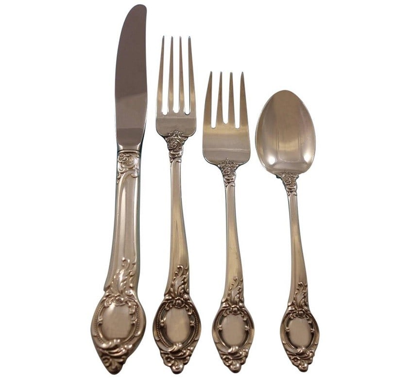 Reed & Barton Cameo Sterling Silver Flatware Set 37 Pieces for 8: Reed & Barton Cameo Sterling Silver Flatware Set 37 Pieces for 8 Enhance your dining experience with this stunning Cameo flatware set by Reed & Barton, crafted from high-quality sterling silver. This