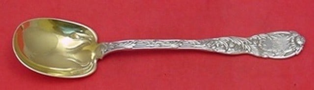 Tiffany & Co Chrysanthemum Sterling Silver Salad Spoon 9 7/8 Gold Washed: Tiffany & Co Chrysanthemum Sterling Silver Salad Spoon 9 7/8 Gold Washed This exquisite salad serving spoon from Tiffany & Co. features the elegant Chrysanthemum pattern and is crafted from high-quali