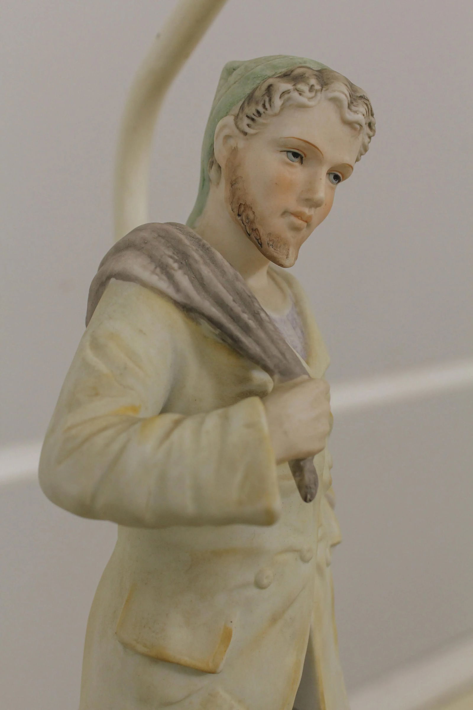 Charming 1950s Italian Bisque Figural Table Lamps Pair: Charming 1950s Italian Bisque Figural Table Lamps Pair This exquisite pair of vintage bisque figural table lamps from the 1950s showcases quality construction and timeless elegance. Standing at 38.5 i