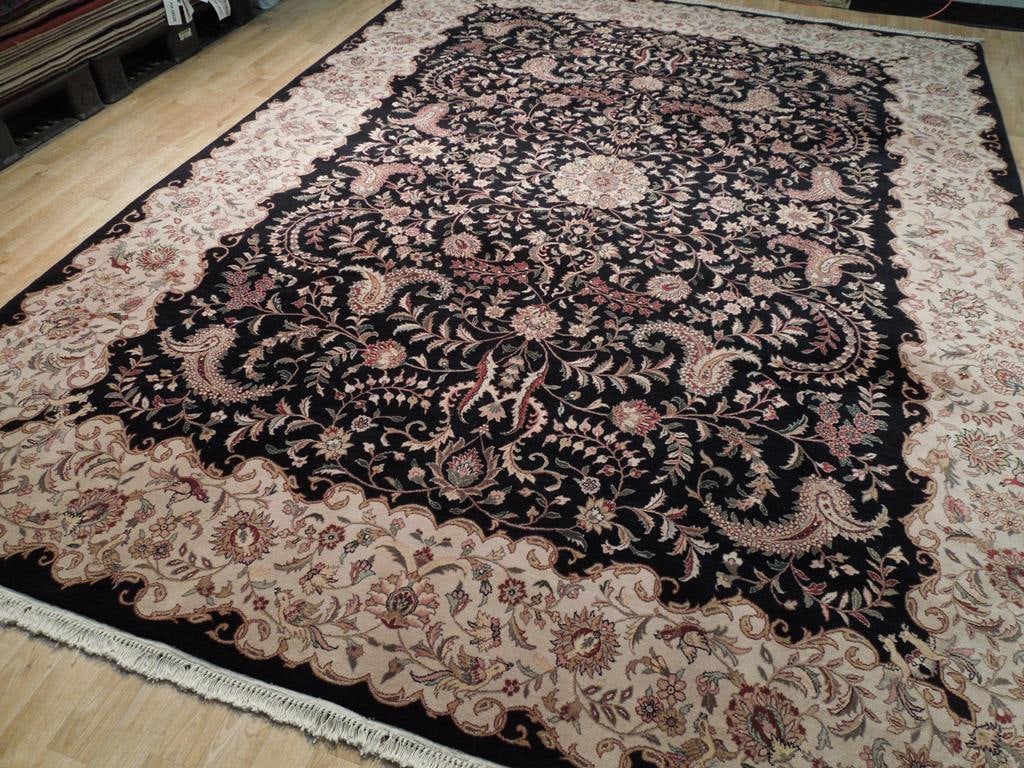 Luxurious 8.9 x 11.10 Black Wool and Silk Tabriz Rug 200 KPSI: Luxurious 8.9 x 11.10 Black Wool and Silk Tabriz Rug 200 KPSI Free continental US Shipping Enhance your living space with this exquisite 8.9 x 11.10 Black Fine Quality Wool and Silk Rug, meticulously