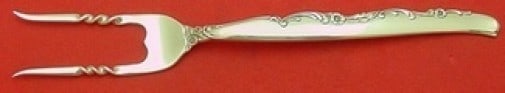 Oneida Flower Lane Sterling Silver Custom Baked Potato Fork 7.5": Oneida Flower Lane Sterling Silver Custom Baked Potato Fork 7.5" This exquisite Flower Lane Baked Potato Fork is a custom-made piece crafted from high-quality sterling silver. Measuring 7 1/2 inches,