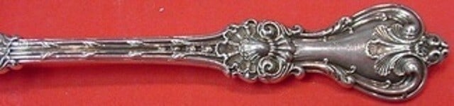 Whiting King Edward Sterling Silver 7 Inch Gumbo Soup Spoon: Whiting King Edward Sterling Silver 7 Inch Gumbo Soup Spoon Discover the elegance of the King Edward pattern by Whiting, featuring a beautifully crafted sterling silver gumbo soup spoon. Measuring 7 i