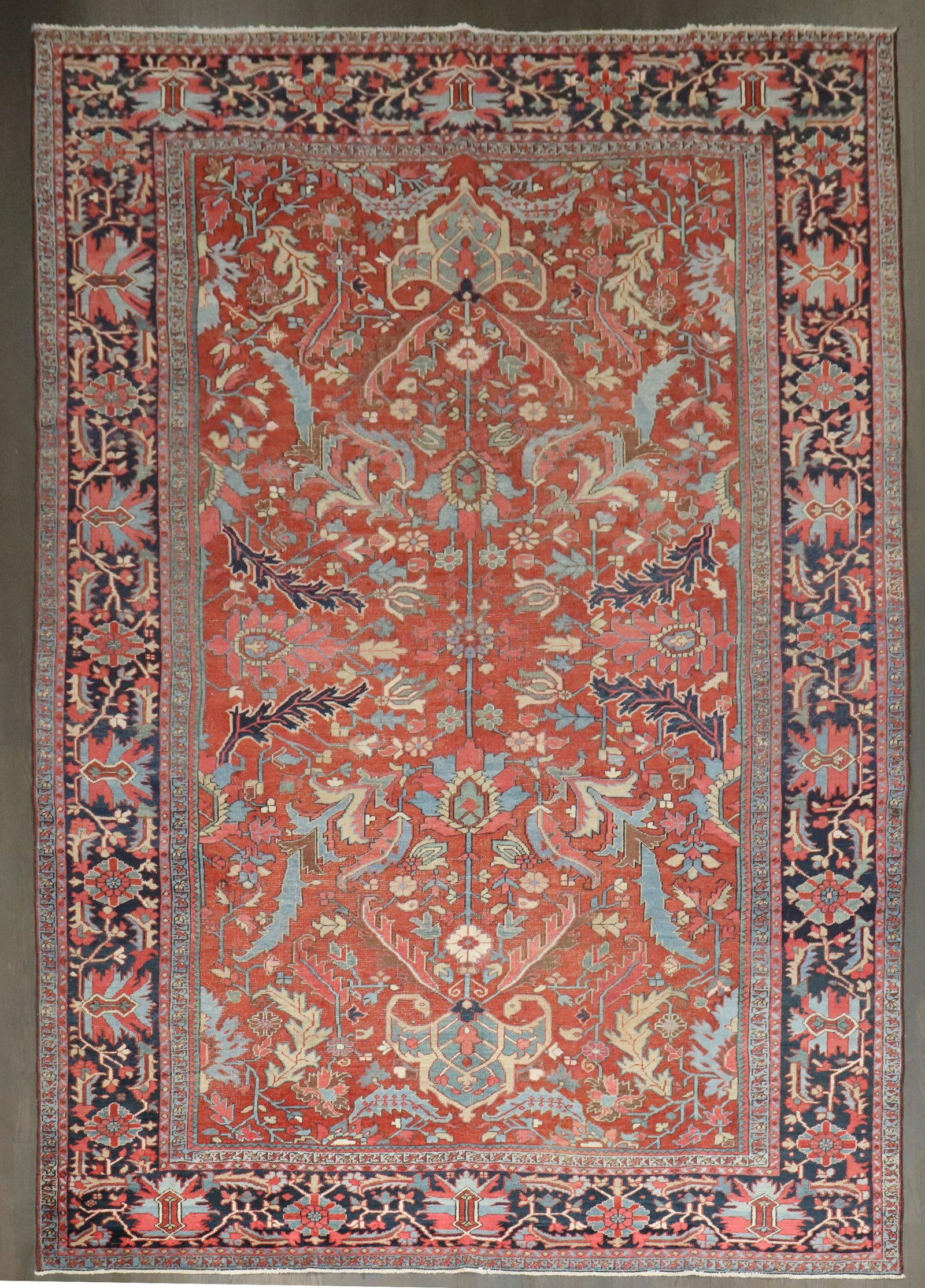 Zabihi Collection 1920 Persian Heriz Hand-Woven Wool Rug 104 x 146: Zabihi Collection 1920 Persian Heriz Hand-Woven Wool Rug 104 x 146 This stunning Antique Persian Heriz Rug from the Zabihi Collection showcases exquisite artistry and craftsmanship characteristic of e