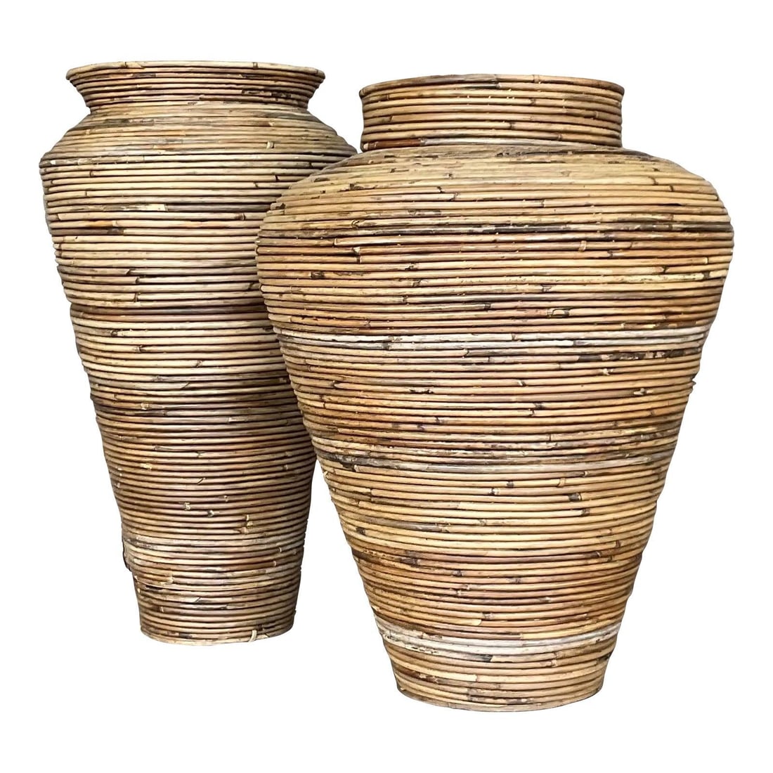 Chic Vintage Coastal Pencil Reed Vases Set of 2: Chic Vintage Coastal Pencil Reed Vases Set of 2 Enhance your coastal decor with this stunning set of two vintage vases. Crafted from chic coiled pencil reed, each vase features a warm tortoise shell f
