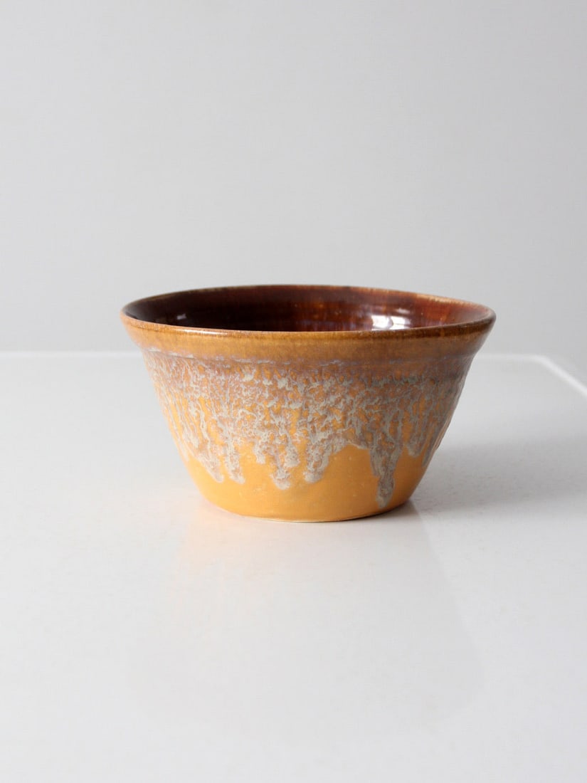 Signed Vintage Studio Pottery Bowl with Unique Glaze: Signed Vintage Studio Pottery Bowl with Unique Glaze This vintage studio pottery bowl showcases a unique handmade design, featuring a captivating glaze of mustard, lavender, olive, and russet tones. T