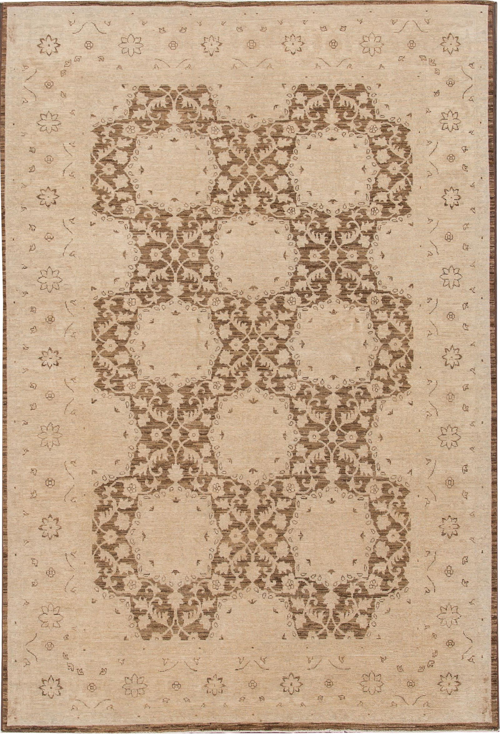 Antique Paki Peshawar Handmade Wool Rug 6'1 x 9'0 Floral Design: Antique Paki Peshawar Handmade Wool Rug 6'1 x 9'0 Floral Design This exquisite early 20th century antique Paki Peshawar rug showcases a beautiful hand-knotted wool construction. Featuring a rich brown