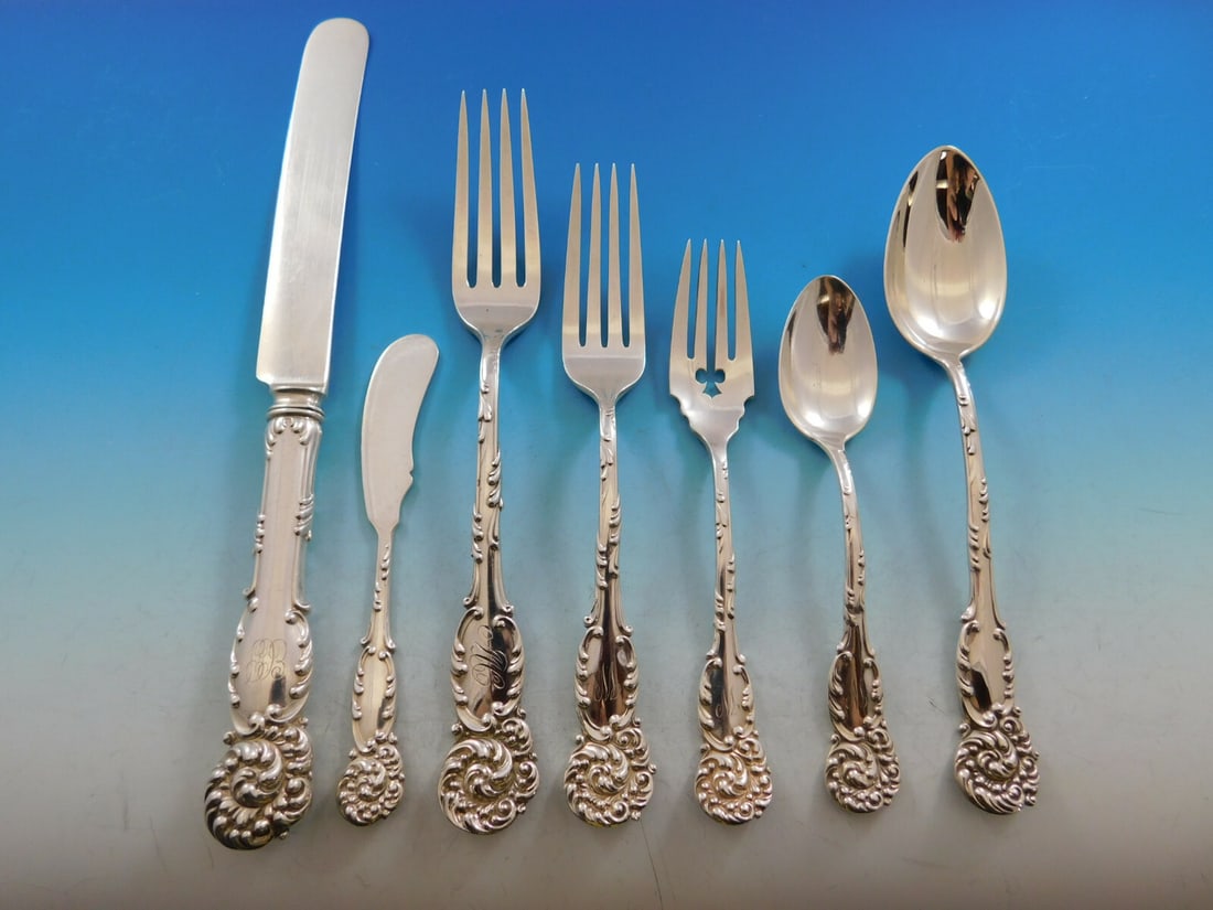 Reed & Barton La Reine Sterling Silver Flatware Set 88 Pieces for 12: Reed & Barton La Reine Sterling Silver Flatware Set 88 Pieces for 12 Presenting the exquisite La Reine Sterling Silver Flatware Set by Reed & Barton, a stunning collection designed to serve 12 guests