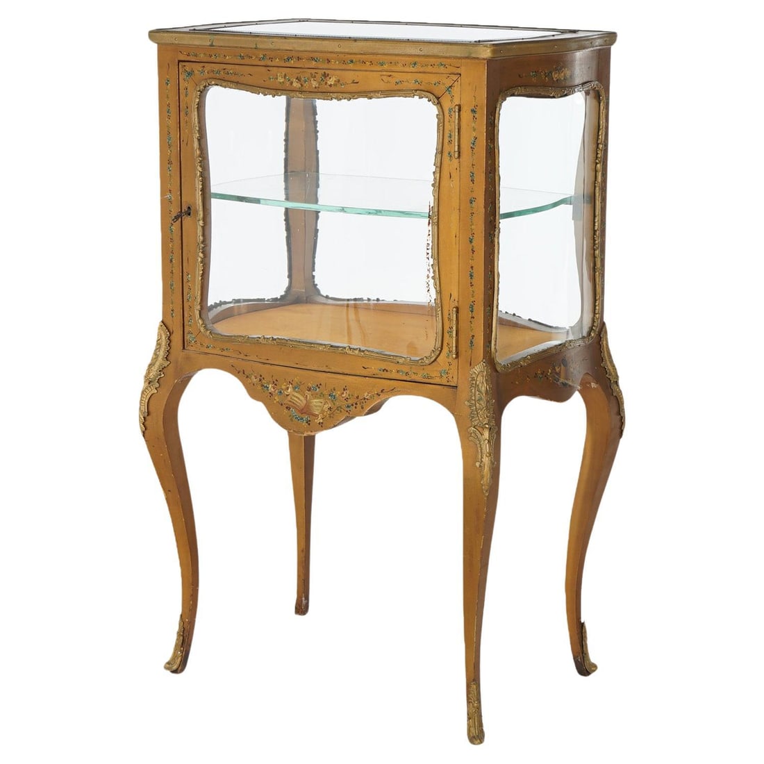 Antique French Louis XV Style Giltwood Vitrine C1910 Hand Painted Floral: Antique French Louis XV Style Giltwood Vitrine C1910 Hand Painted Floral This exquisite antique French Louis XV style vitrine is a beautiful addition to any home decor. Crafted around 1910, it showcas